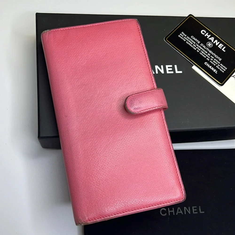 Chanel Round Zipper Long Wallet
